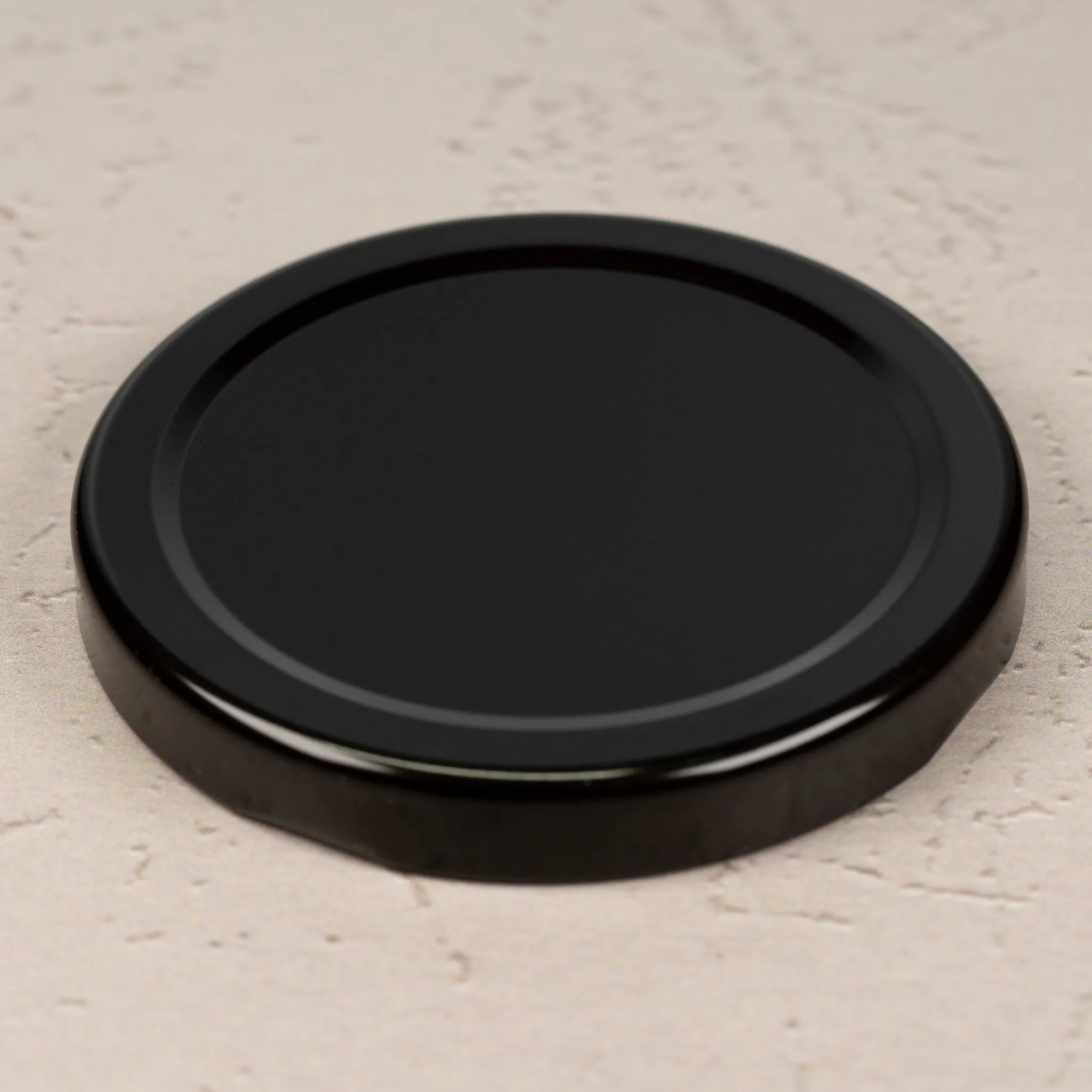 70mm Black Metal Lug Cap with Plastisol Liner