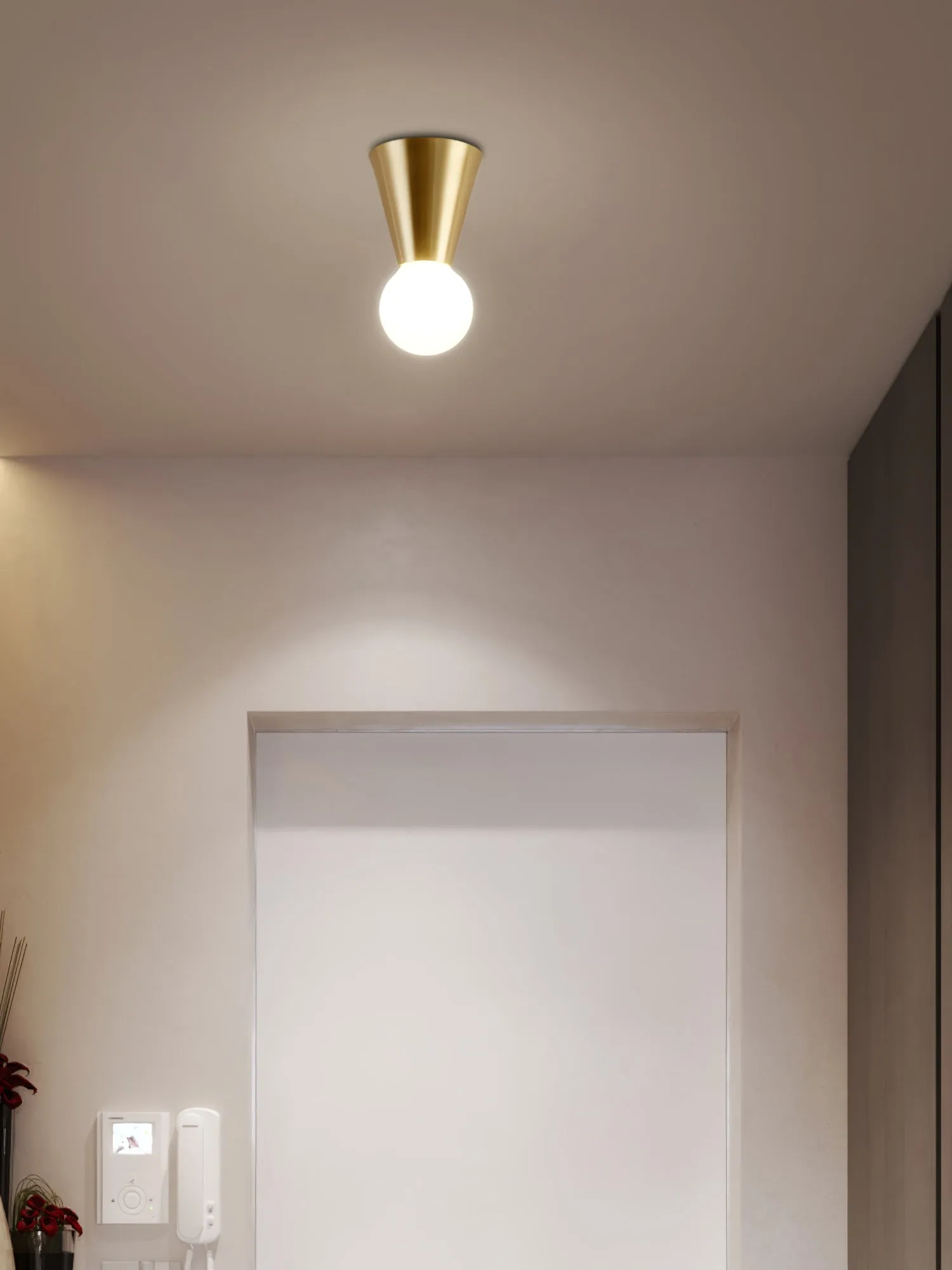 Conical Ceiling Lamp