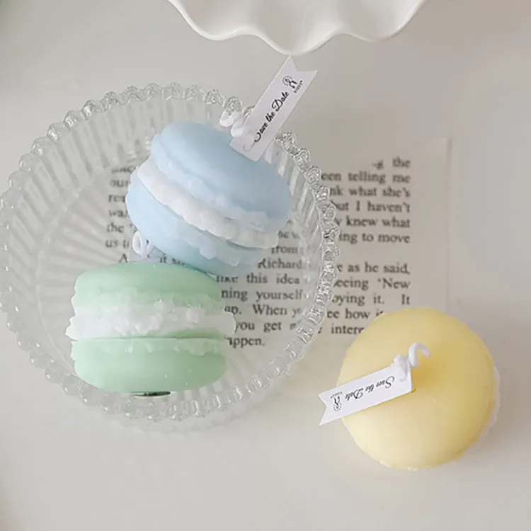 Food Scented Candle | Green Macaron