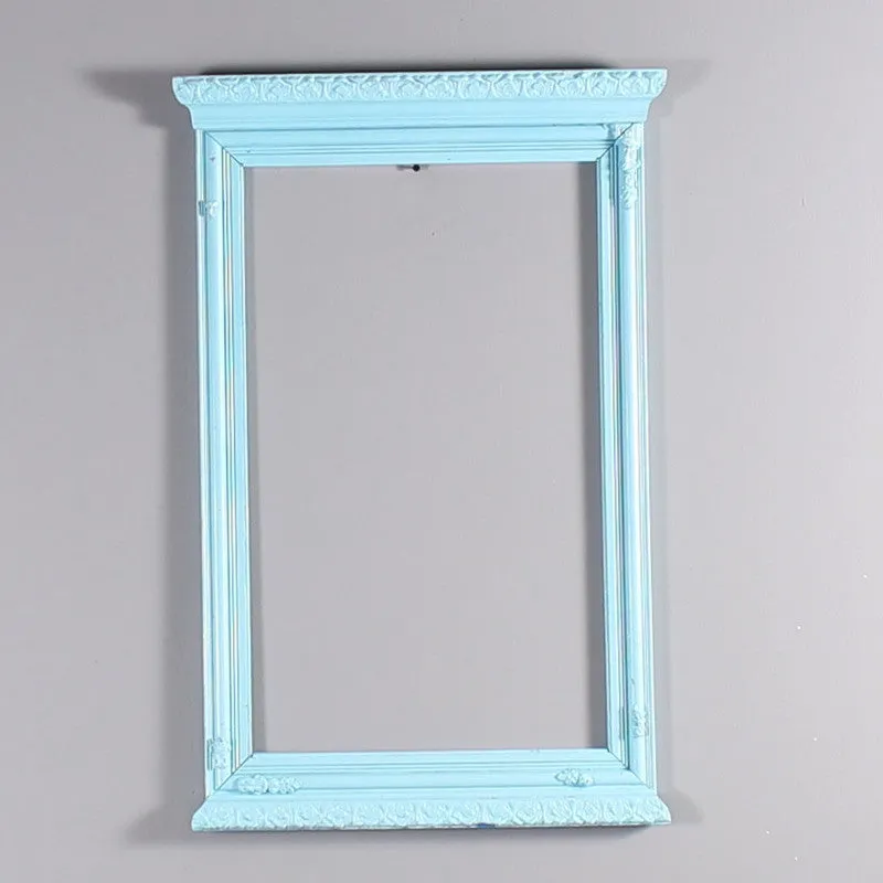 Frame 9 Empty 21 x 32